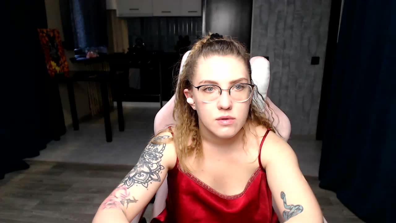 Regimasmile Live Sex December 14, 2025