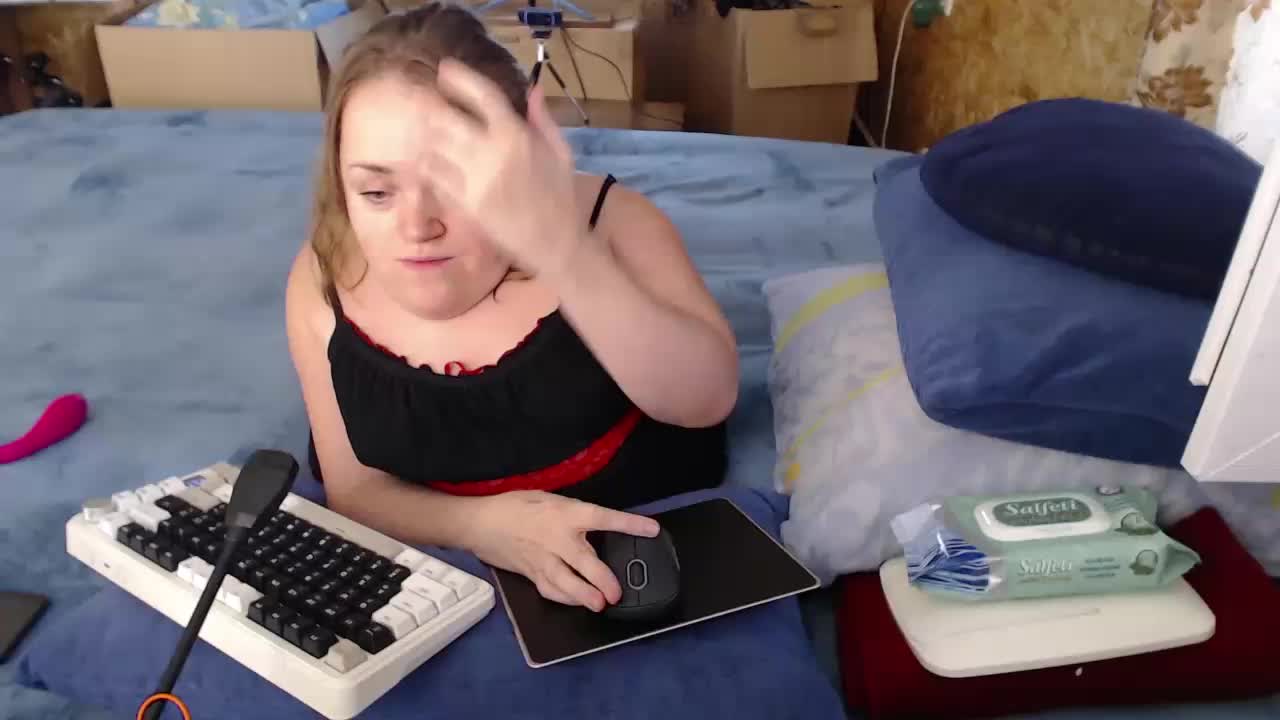 MiniNatali Live Sex December 14, 2025