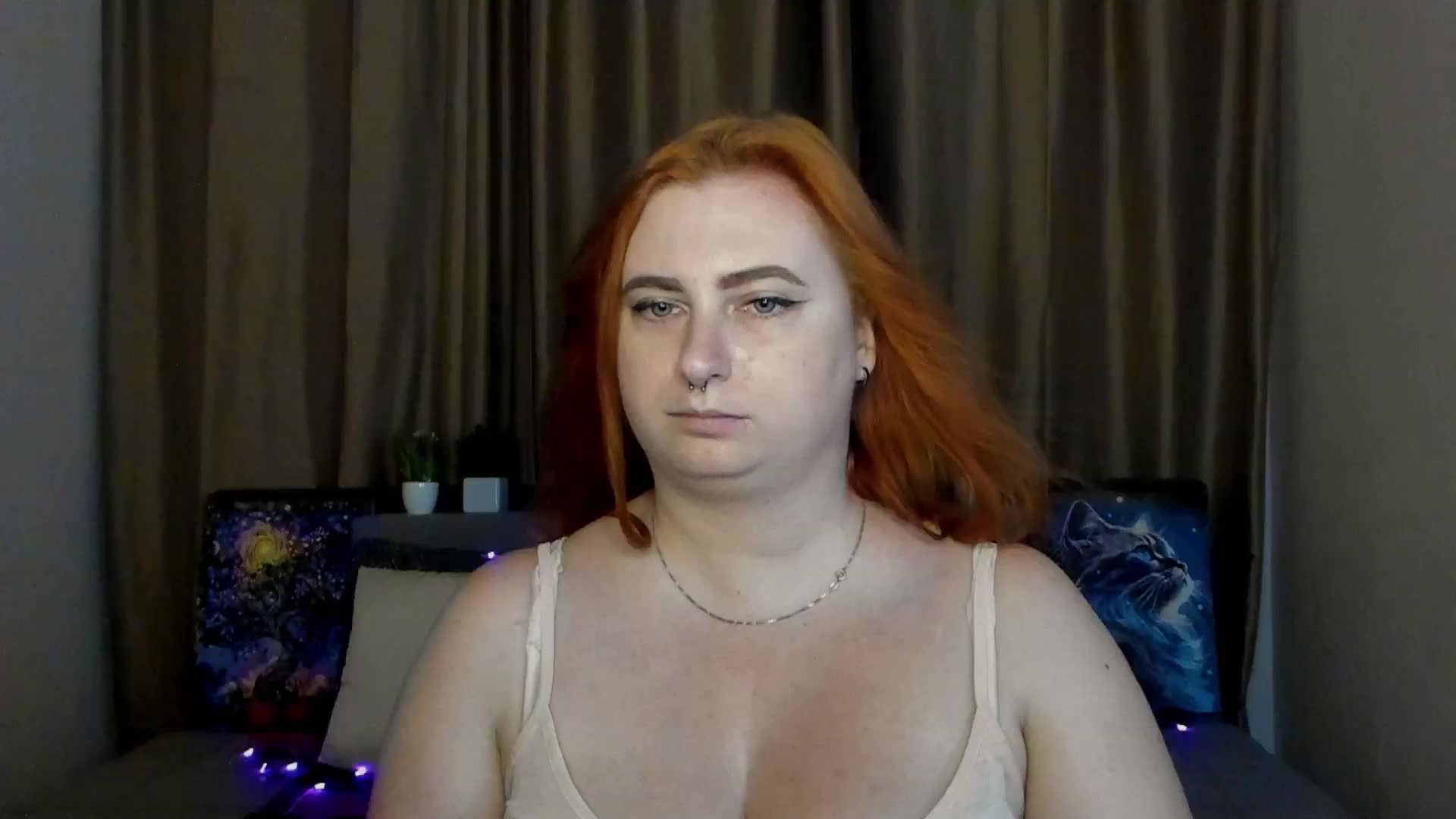 Aliciaredluv Live Sex December 17, 2025