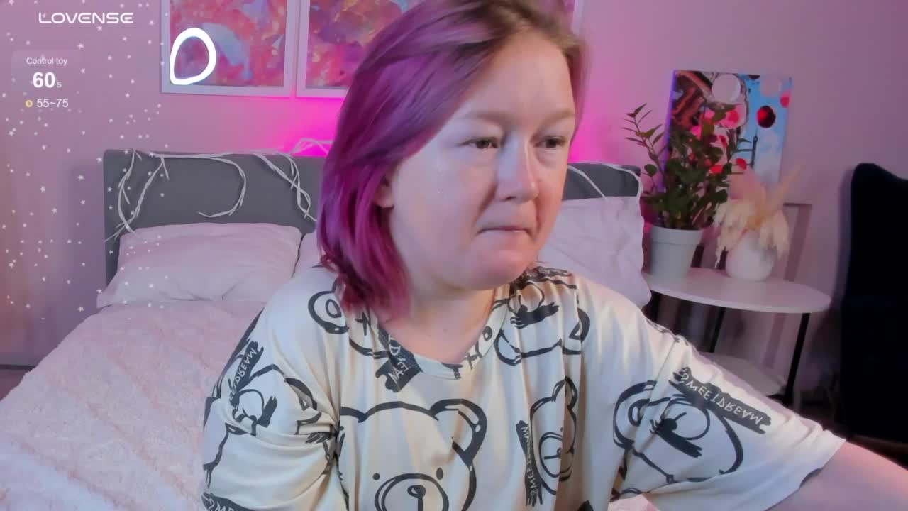 Sara-Moor Live Sex December 17, 2025