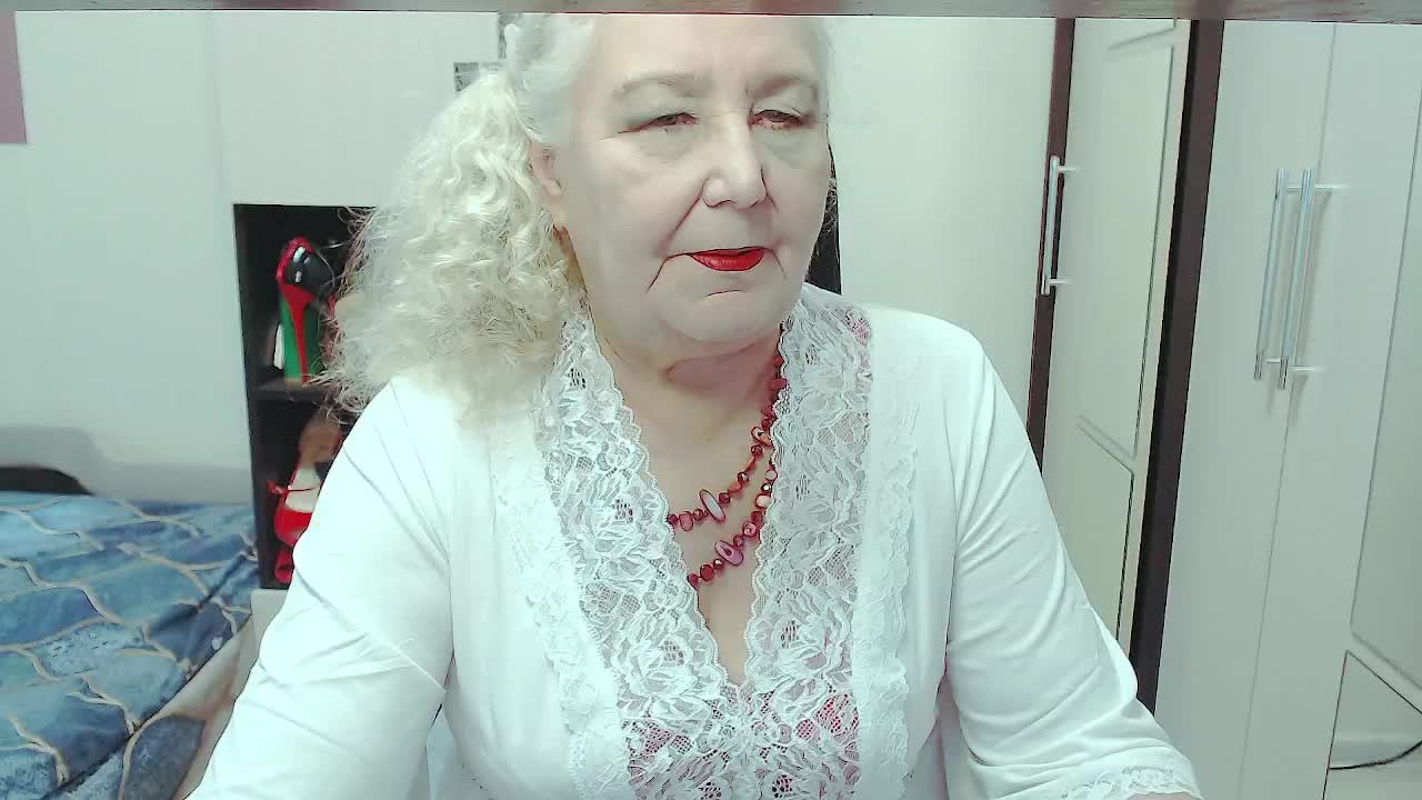 GrannyWants Live Sex December 17, 2025