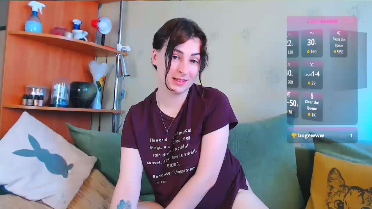 Caroline1995 Live Sex December 17, 2025