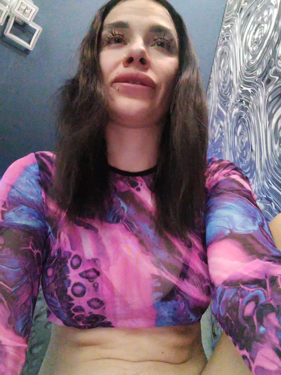 deva_maria Live Sex December 17, 2025