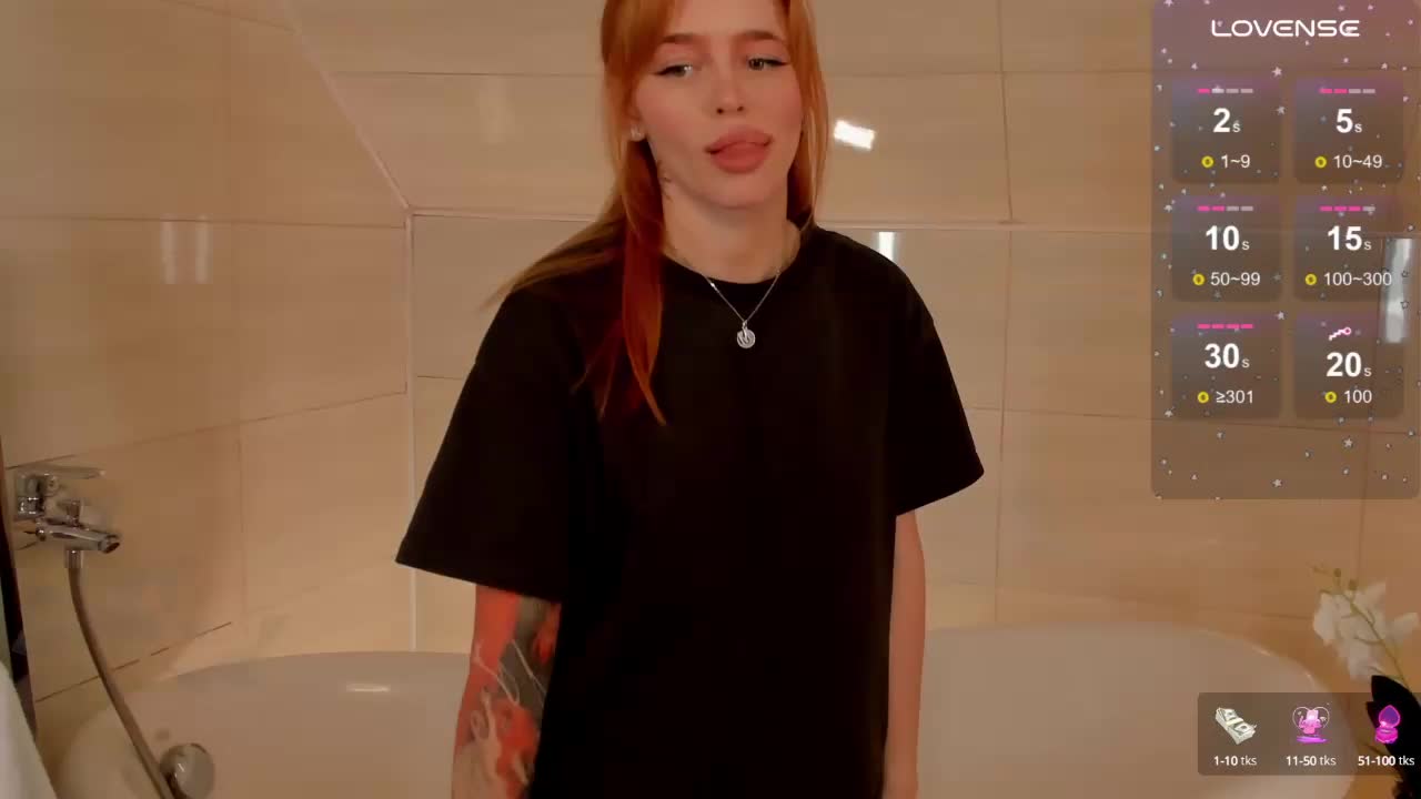 Phoenix_Margo Live Sex December 18, 2025