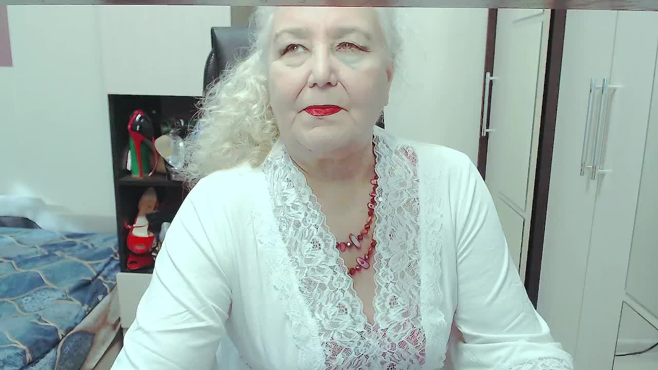 GrannyWants Live Sex December 17, 2025