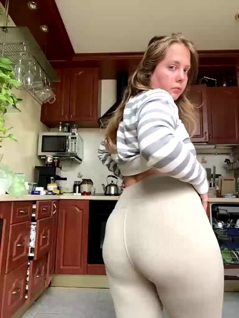 Anastasia99-1 Live Sex December 13, 2025