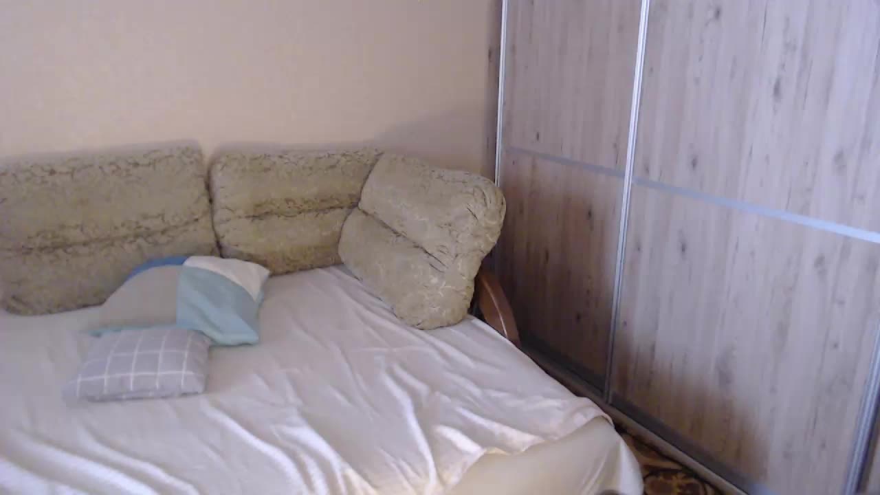 Julia99 Live Sex December 13, 2025