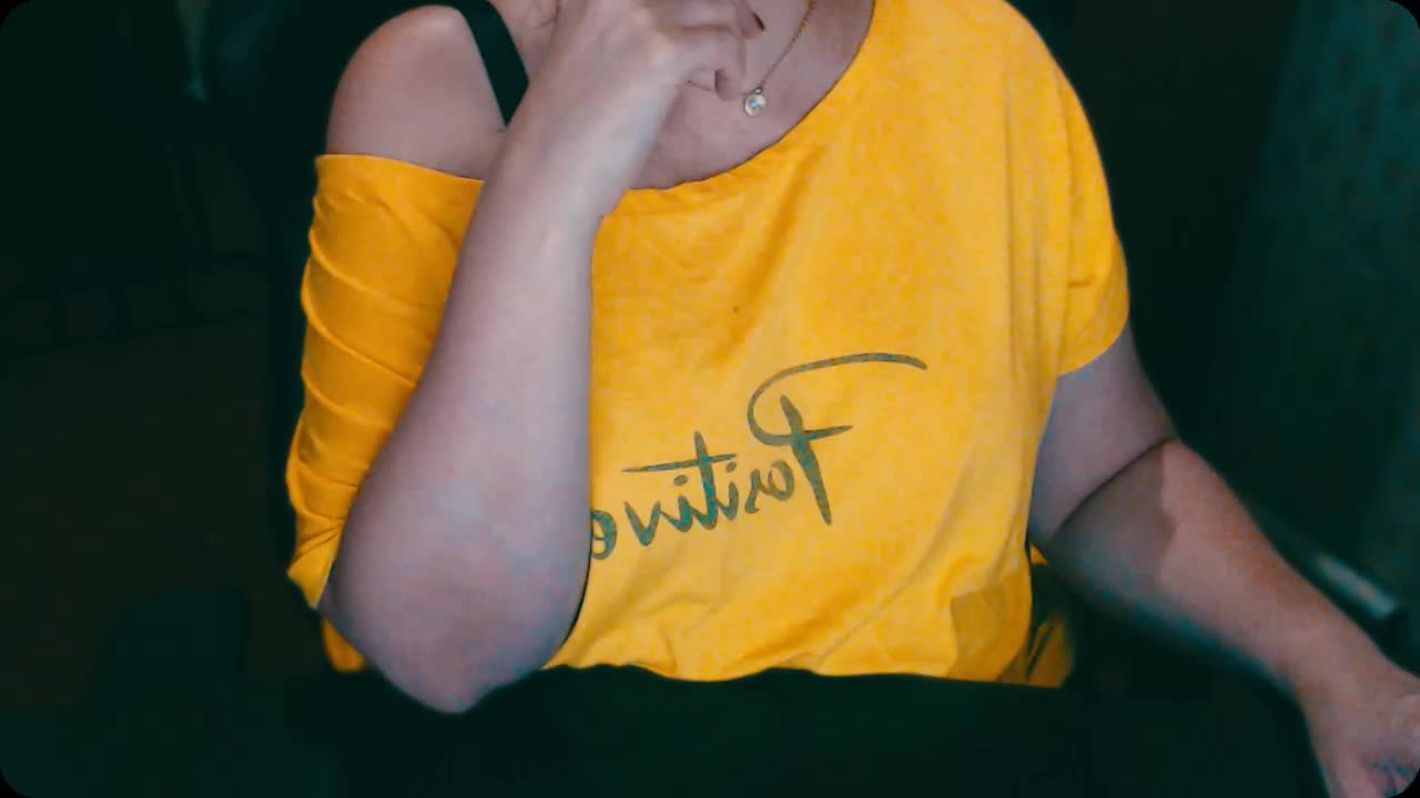 Alisa1917 Live Sex December 17, 2025