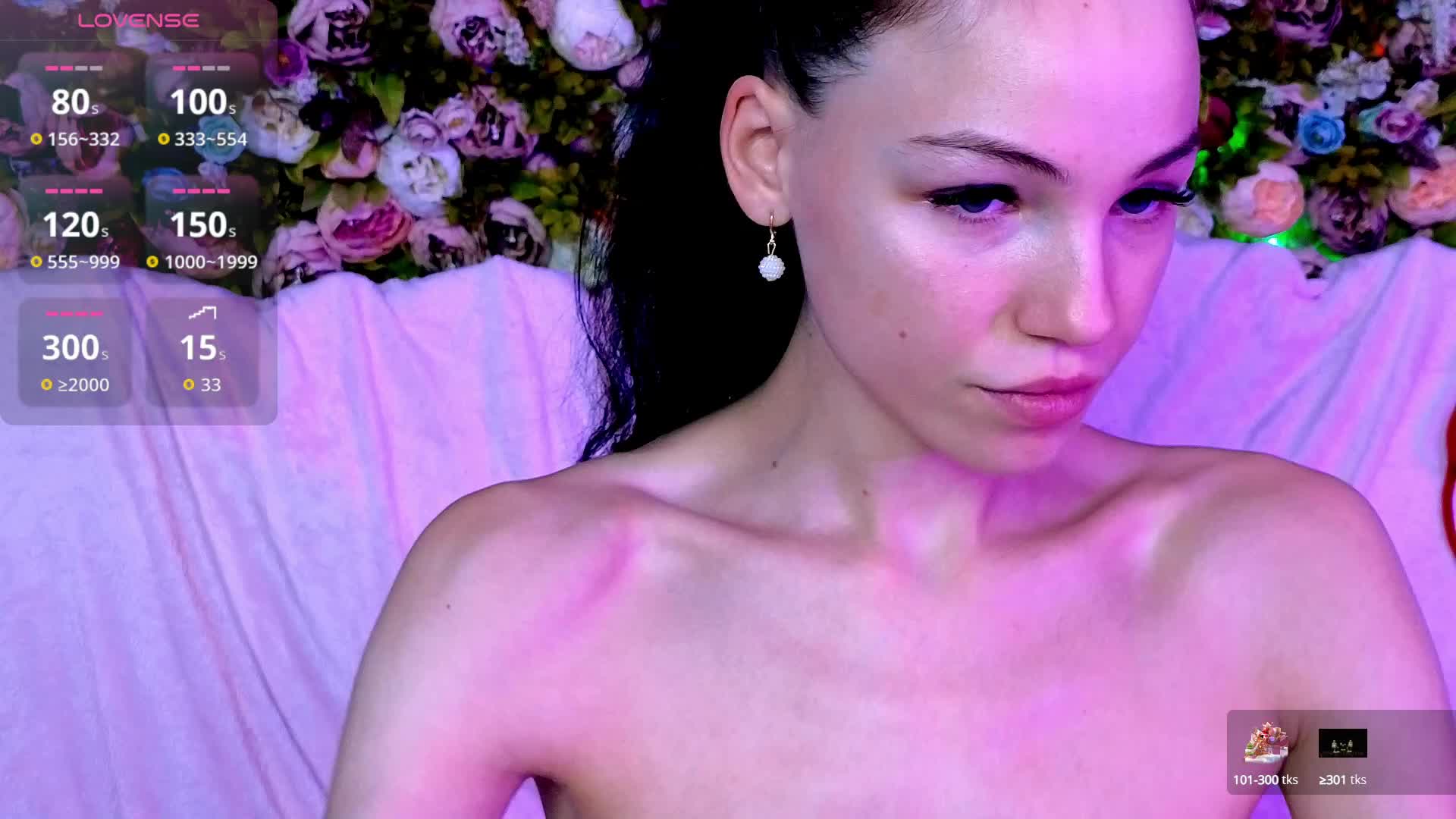 EmilyLuxxxury Live Sex December 19, 2025