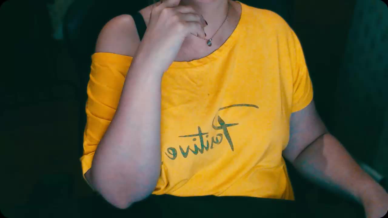 Alisa1917 Live Sex December 17, 2025