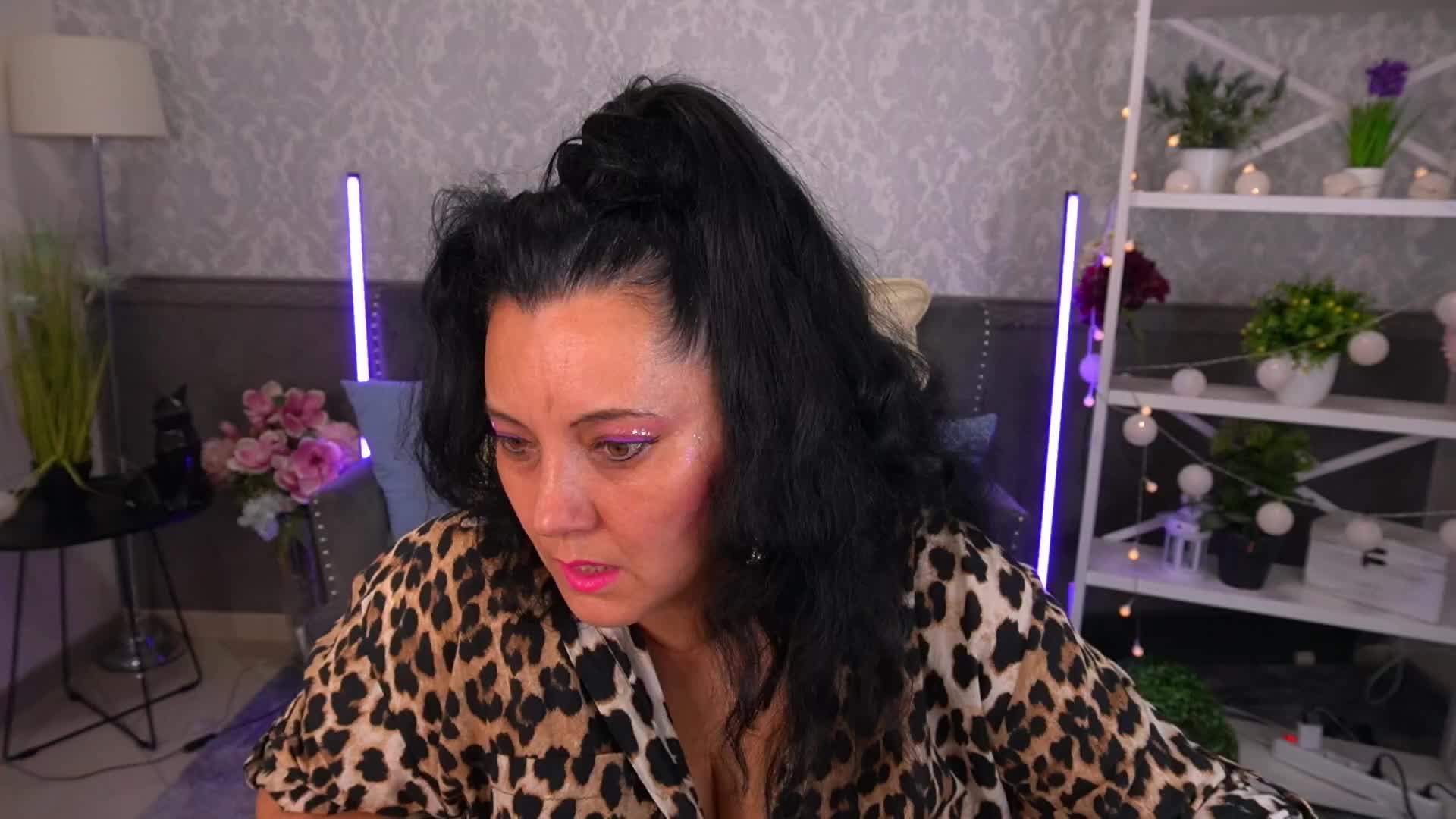 ValeryRosseee Live Sex December 15, 2025