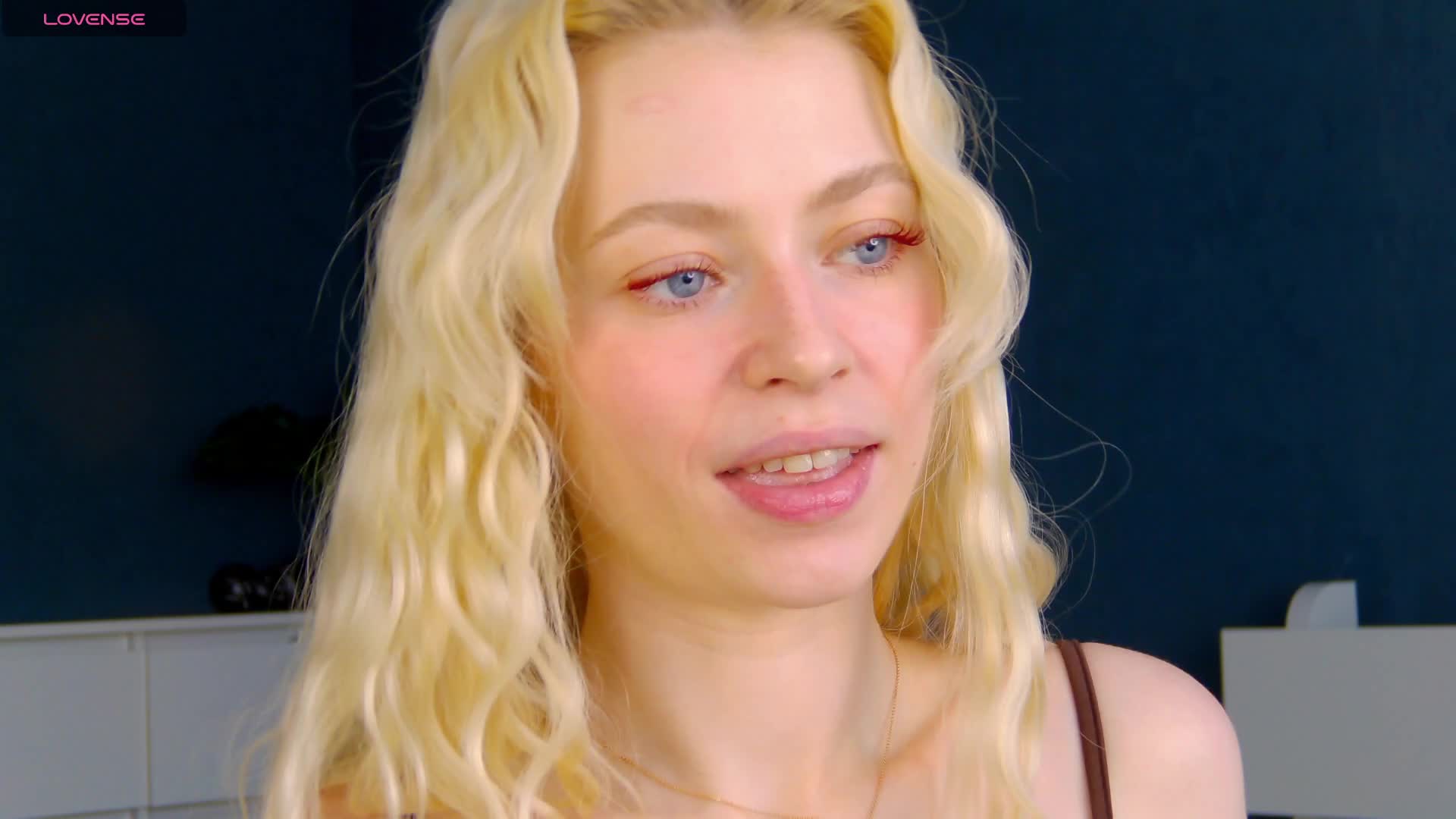 -mozaly- Live Sex December 14, 2025