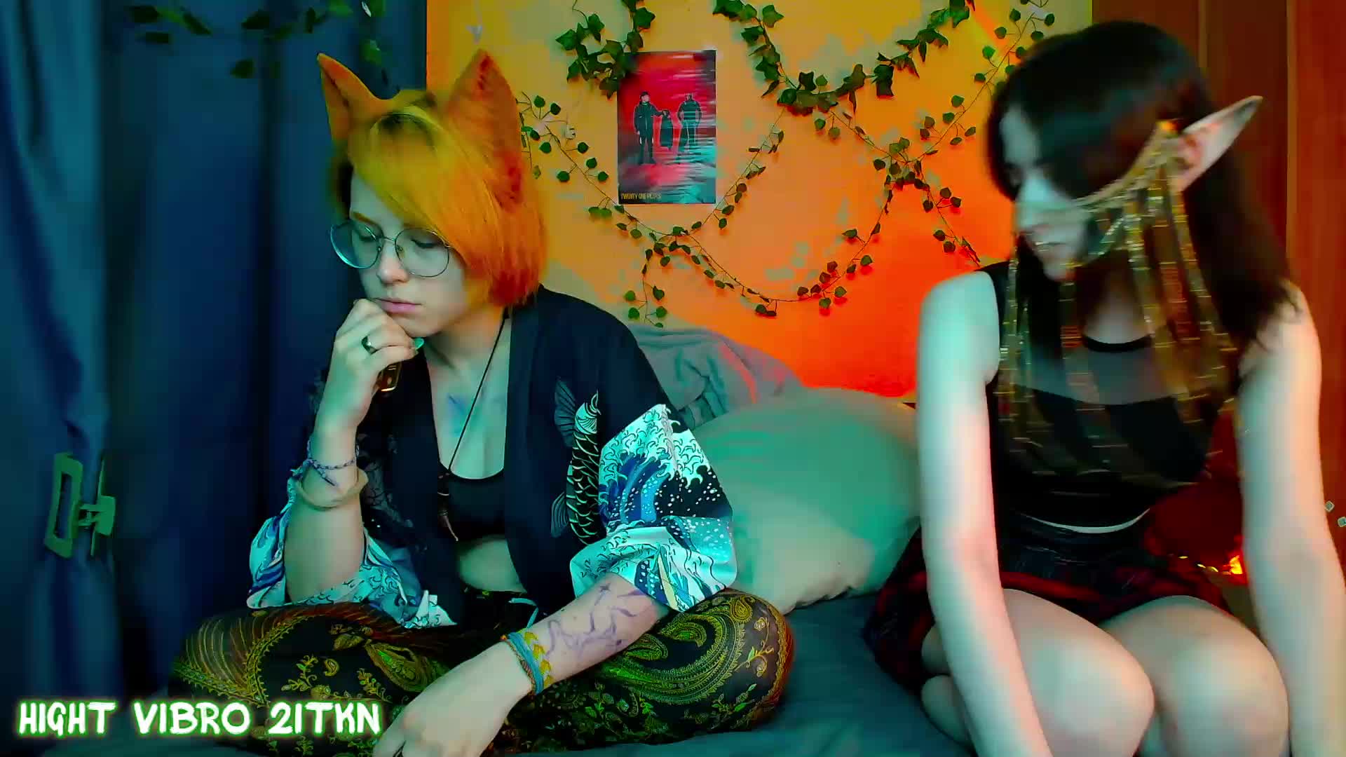 Tricky_Kitsune Live Sex December 17, 2025