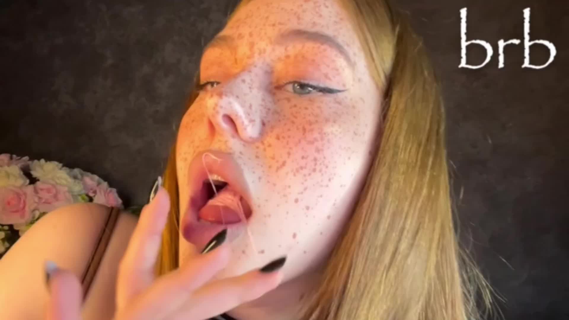 Roxy-Sunny Live Sex December 18, 2025