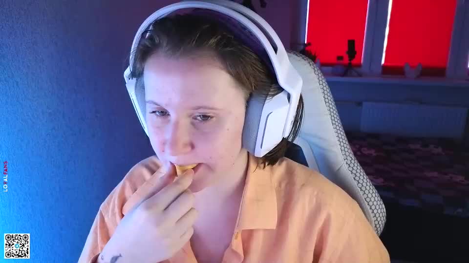 moon_avengers Live Sex December 13, 2025