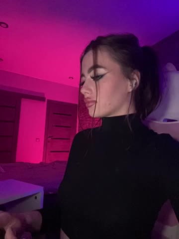 HotGirlEva Live Sex December 14, 2025