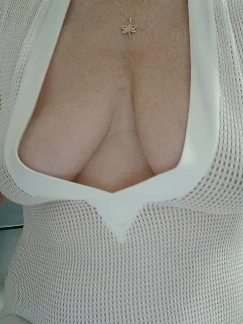 Tata42 Live Sex December 17, 2025