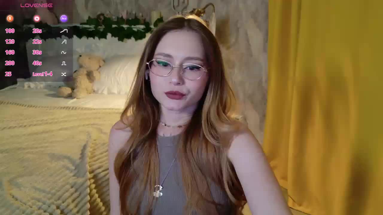YoPixie Live Sex December 17, 2025