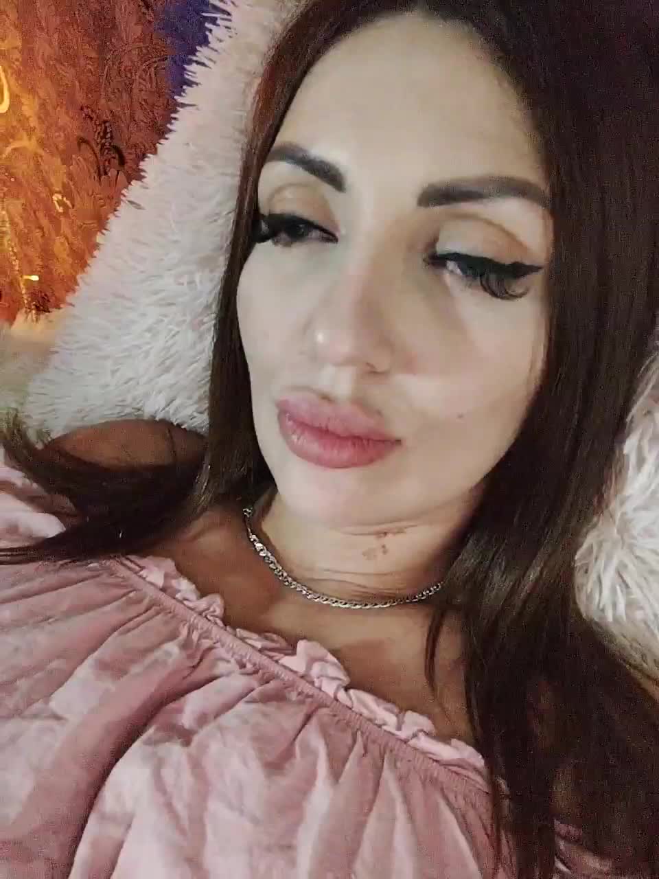 SexyKitty75-1 Live Sex December 18, 2025