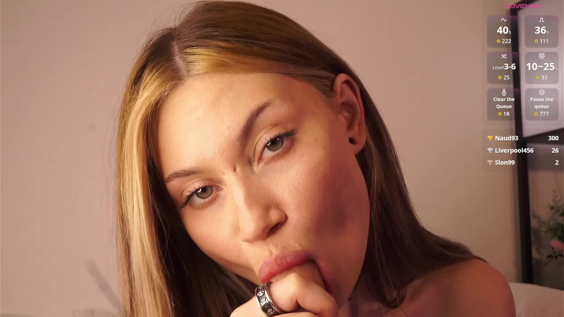 PLUXURY- Live Sex December 18, 2025