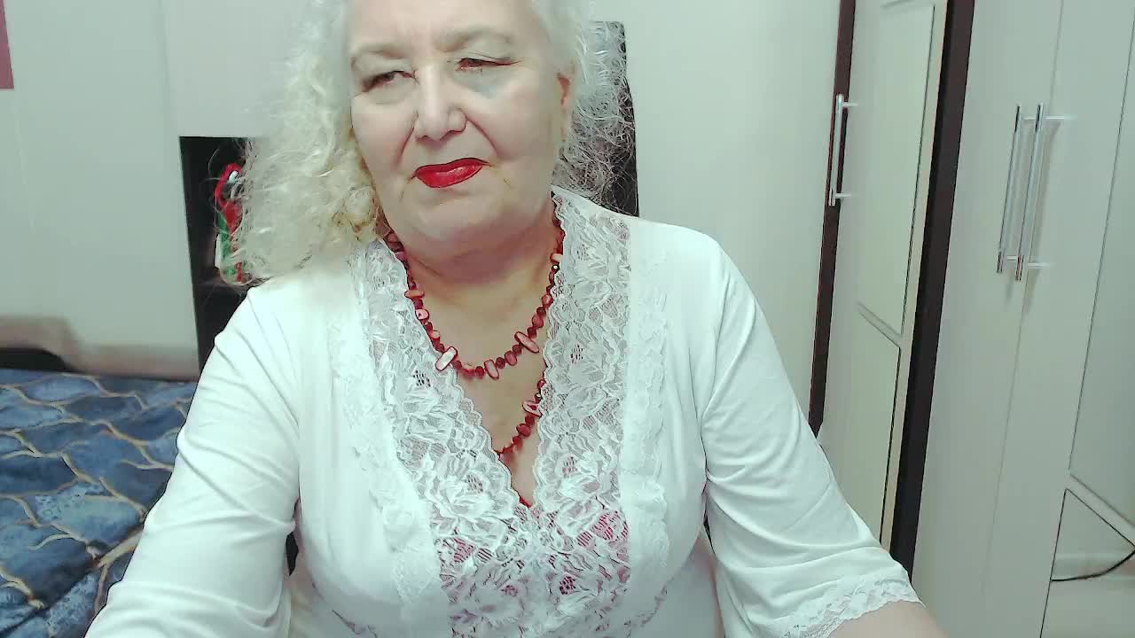 GrannyWants Live Sex December 17, 2025