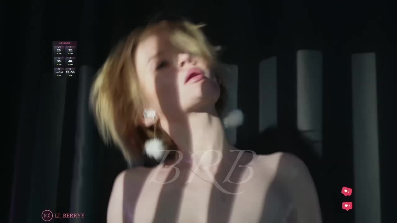 Li_Berry Live Sex December 14, 2025
