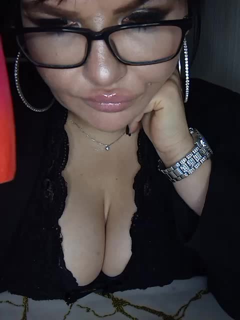 Brunetochkaaa Live Sex December 13, 2025