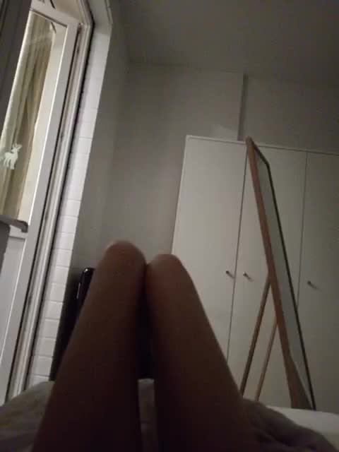 klubnichkka Live Sex December 14, 2025