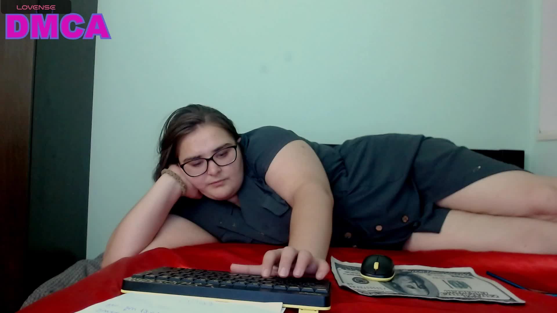 sweet-dream-foxx Live Sex December 13, 2025