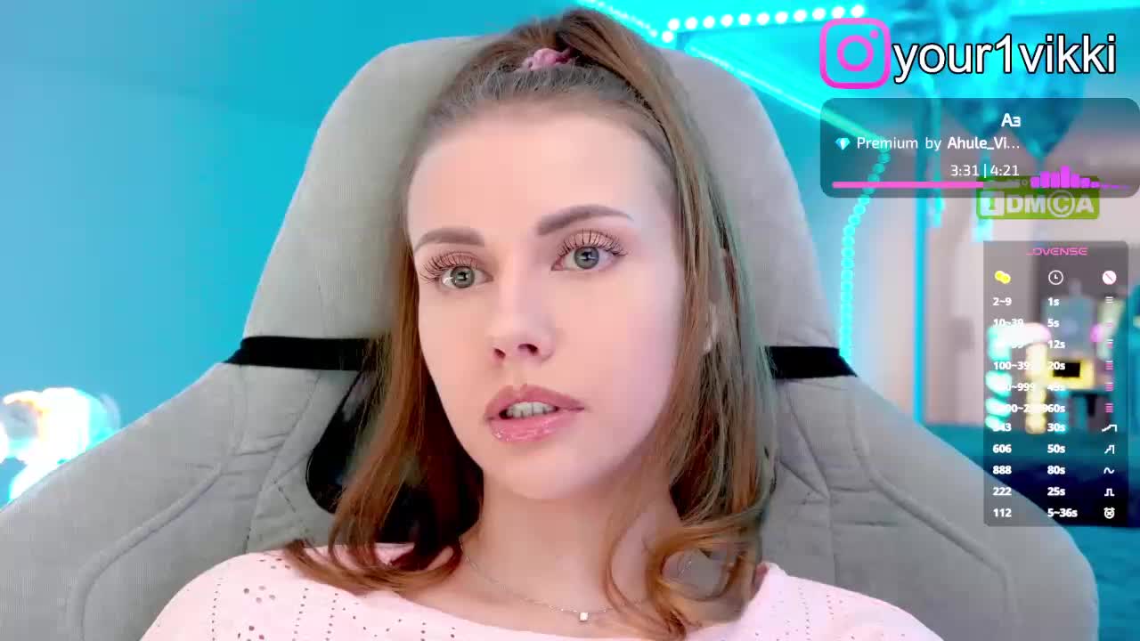 VikkiExtraCheese Live Sex December 18, 2025