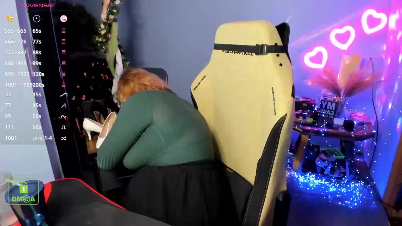 mmmMommy Live Sex December 14, 2025