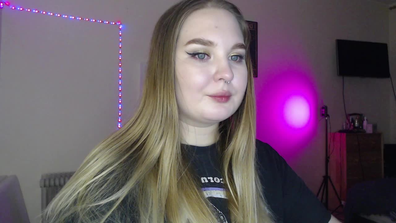 Greeenfriends6969 Live Sex December 13, 2025