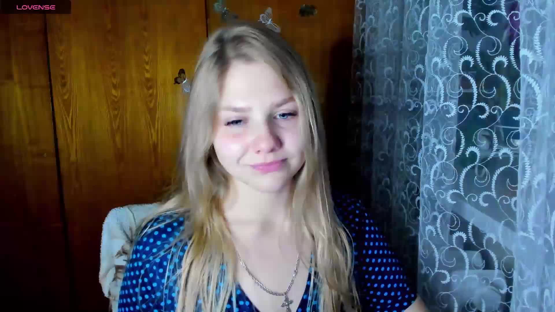 Emma-Frizea Live Sex December 14, 2025