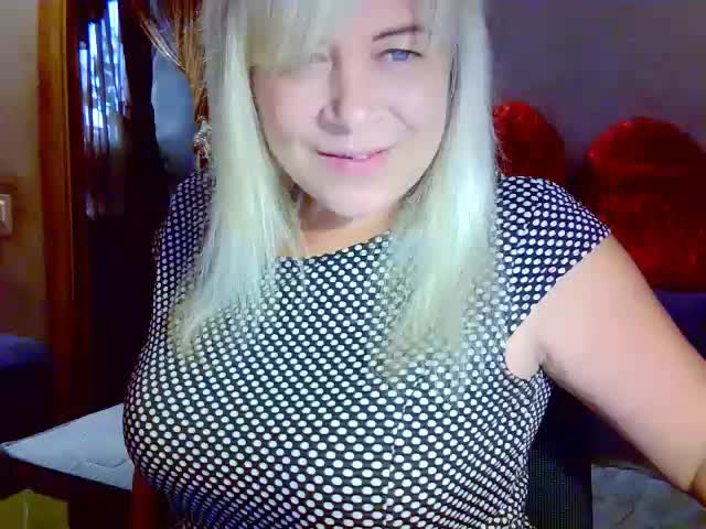 Savan35na Live Sex December 17, 2025