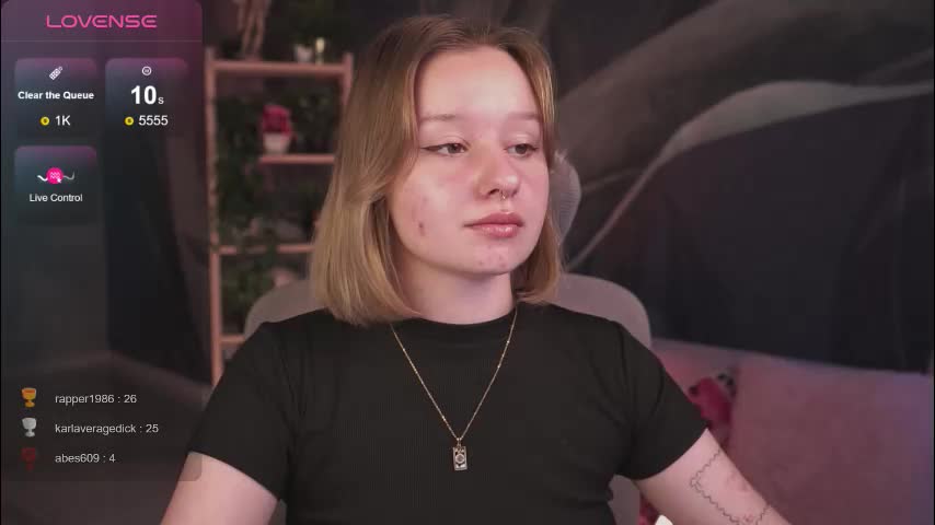 red_queeen Live Sex December 13, 2025