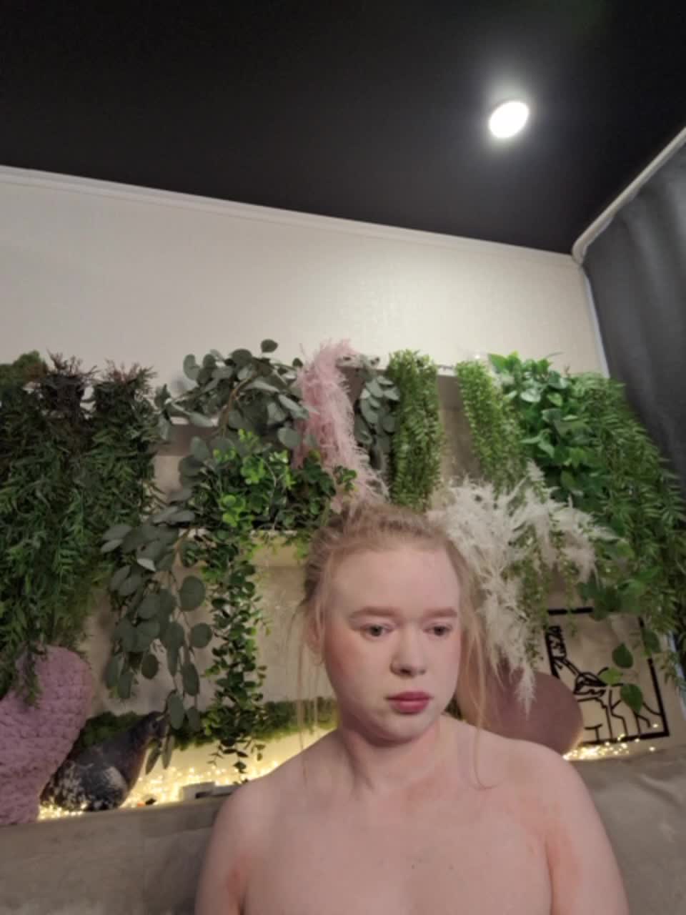 -scyrim- Live Sex December 17, 2025