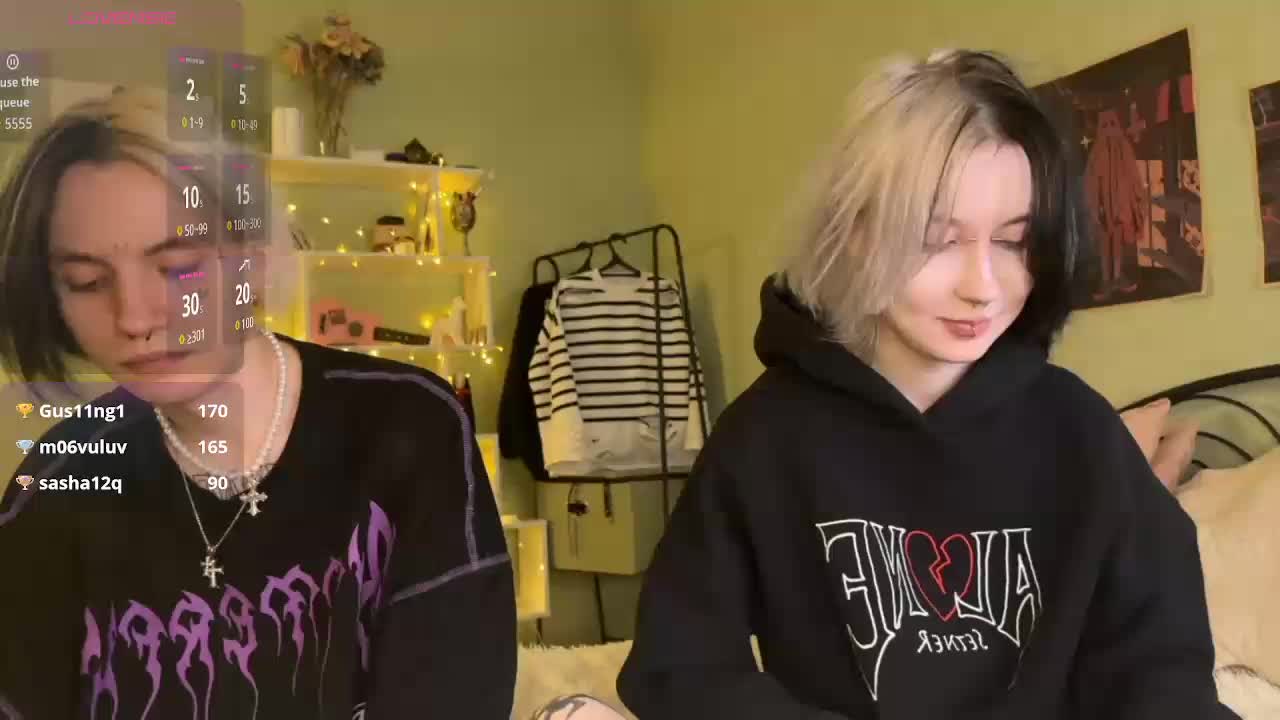 VeryRareTwins Live Sex December 14, 2025