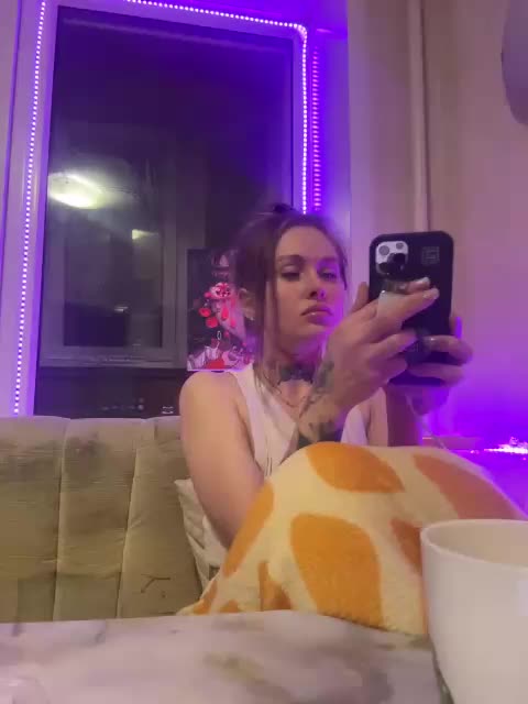 Letti28 Live Sex December 14, 2025