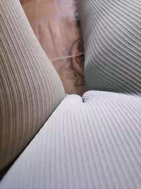 -Tiffany- Live Sex December 20, 2025