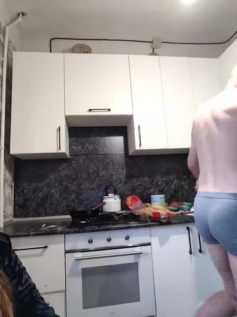 Innokentiy449 Live Sex December 15, 2025