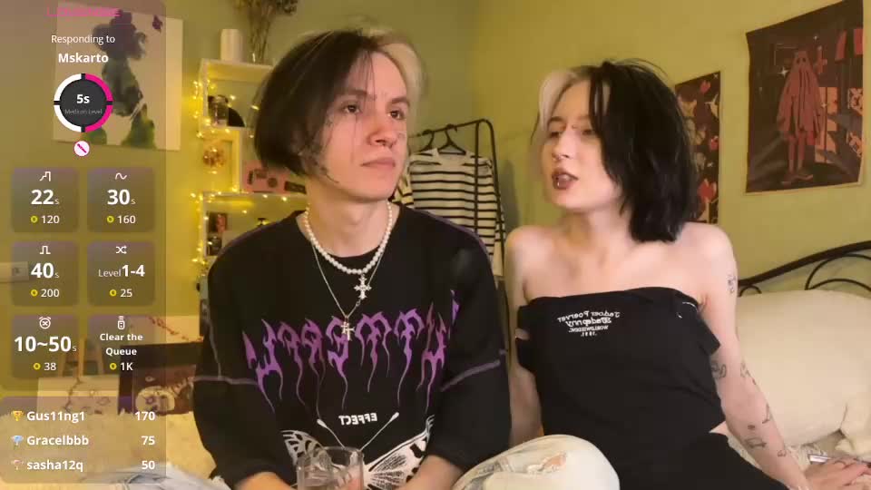 veryraretwins Live Sex December 17, 2025