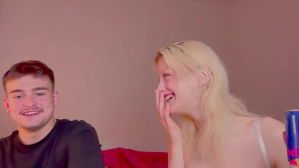 your_molly_mark Live Sex December 17, 2025