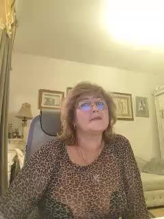 KarinkaSweet Live Sex December 14, 2025