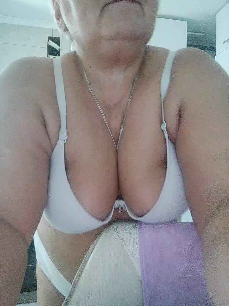 Arlisaac Live Sex December 14, 2025