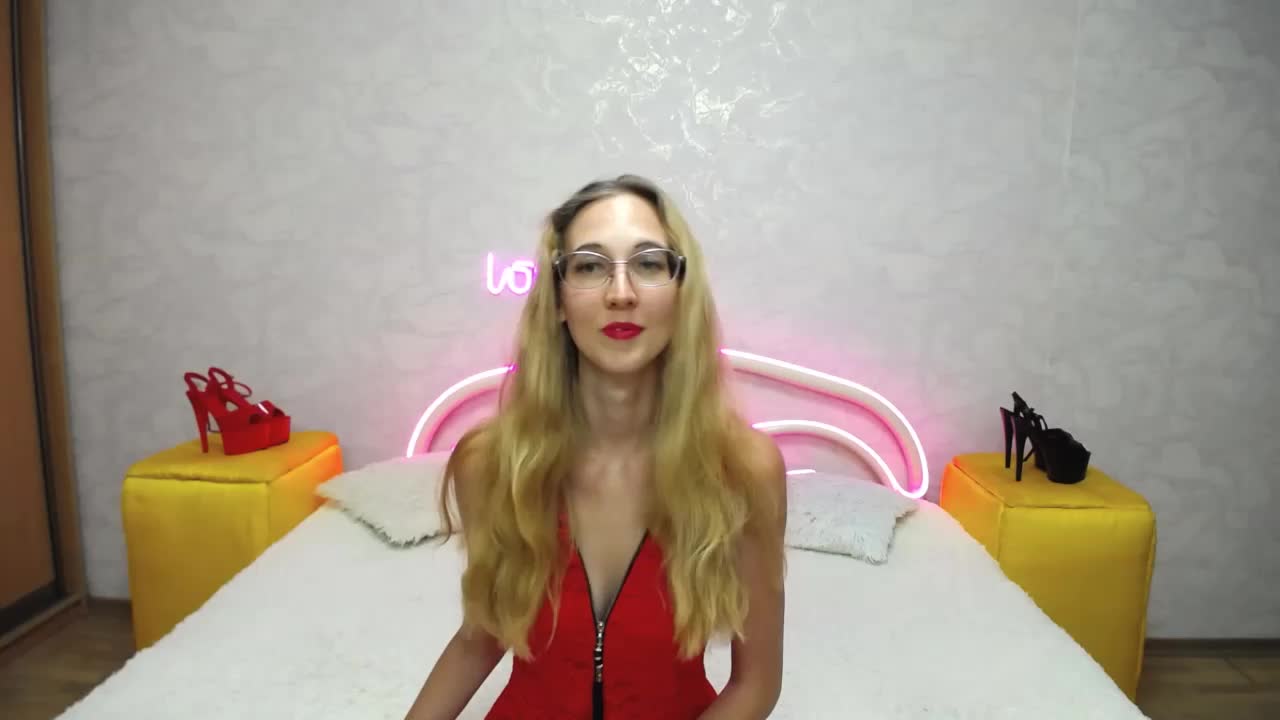 LizzieBrait Live Sex December 17, 2025