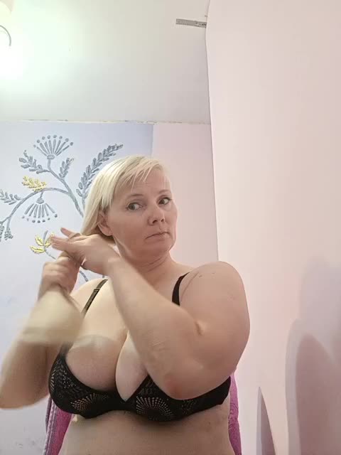 Sweetie454 Live Sex December 13, 2025