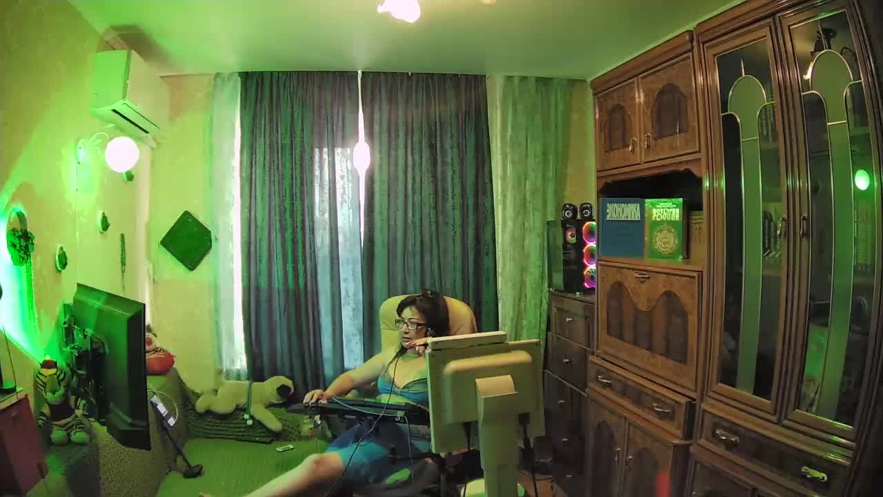 Infodar Live Sex December 18, 2025