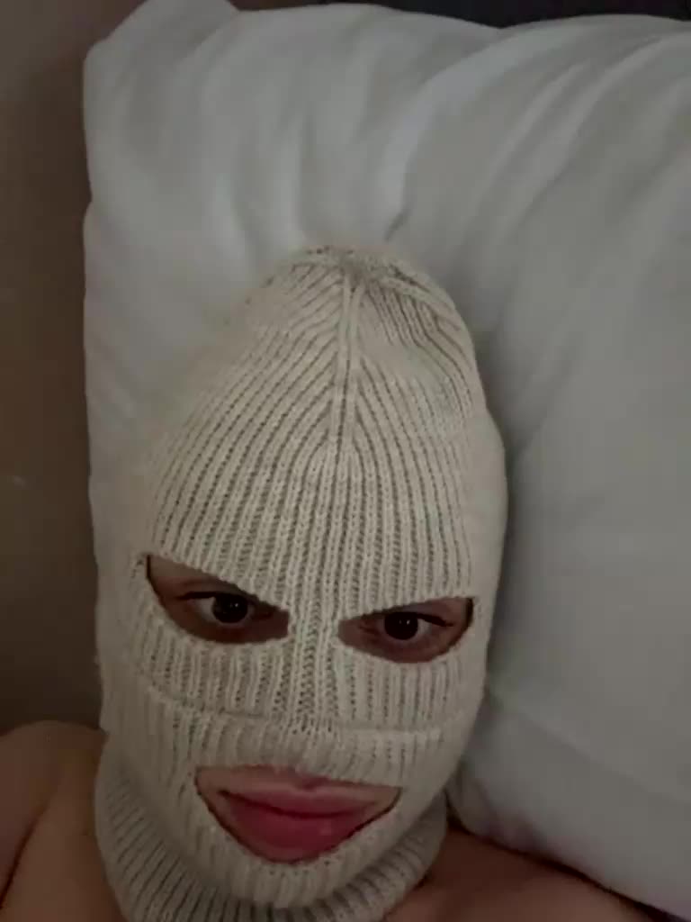 Bitttccchhh Live Sex December 14, 2025