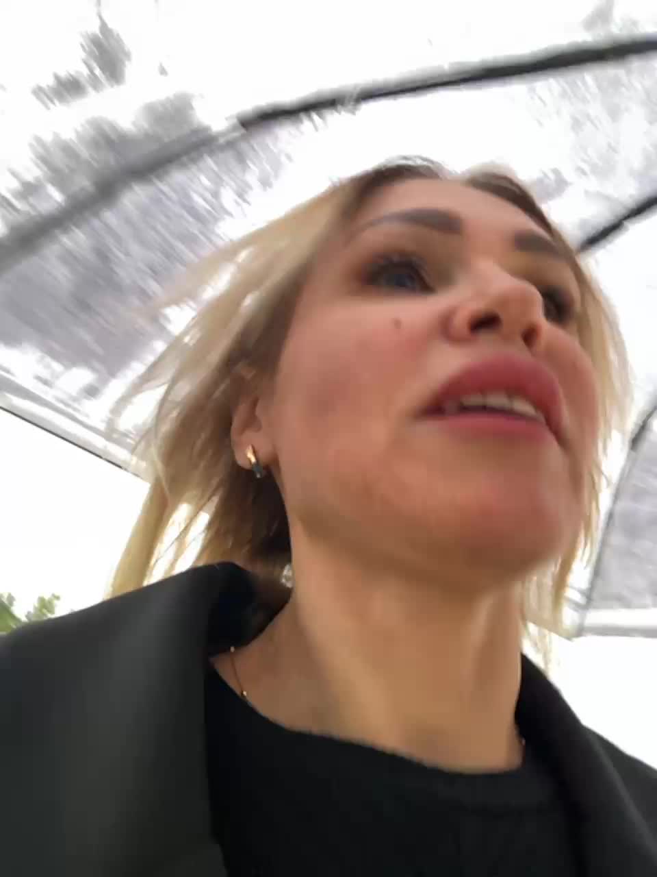 Lisa1225 Live Sex December 17, 2025