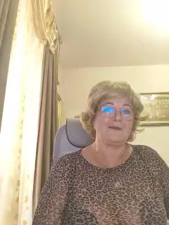 KarinkaSweet Live Sex December 14, 2025